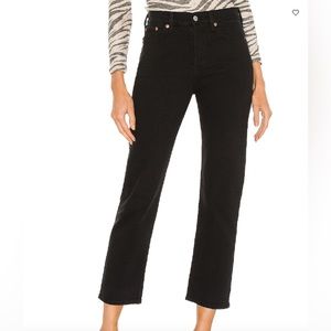 Levi’s Wedgie Straight Ankle Jeans